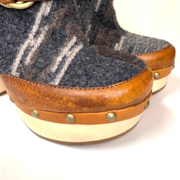WOOLRICH x Anthropologie Artist Boot Size 10 Wool Wood Platform Boho Winter Clog - Picture 6 of 15